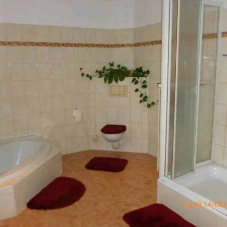 Haus Mit 3 Schlafzimmern - Familienfreundlich *