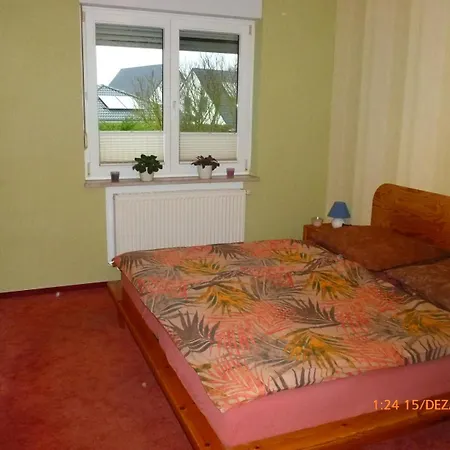 Haus Mit 3 Schlafzimmern - Familienfreundlich *