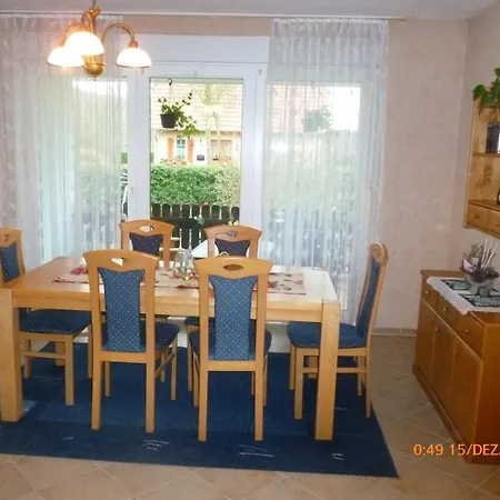 Haus Mit 3 Schlafzimmern - Familienfreundlich بيت للعطل فارين